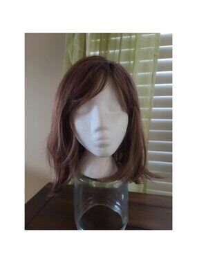 Women’s Short Layered Synthetic Wig with Side Bangs - Chestnut Brown